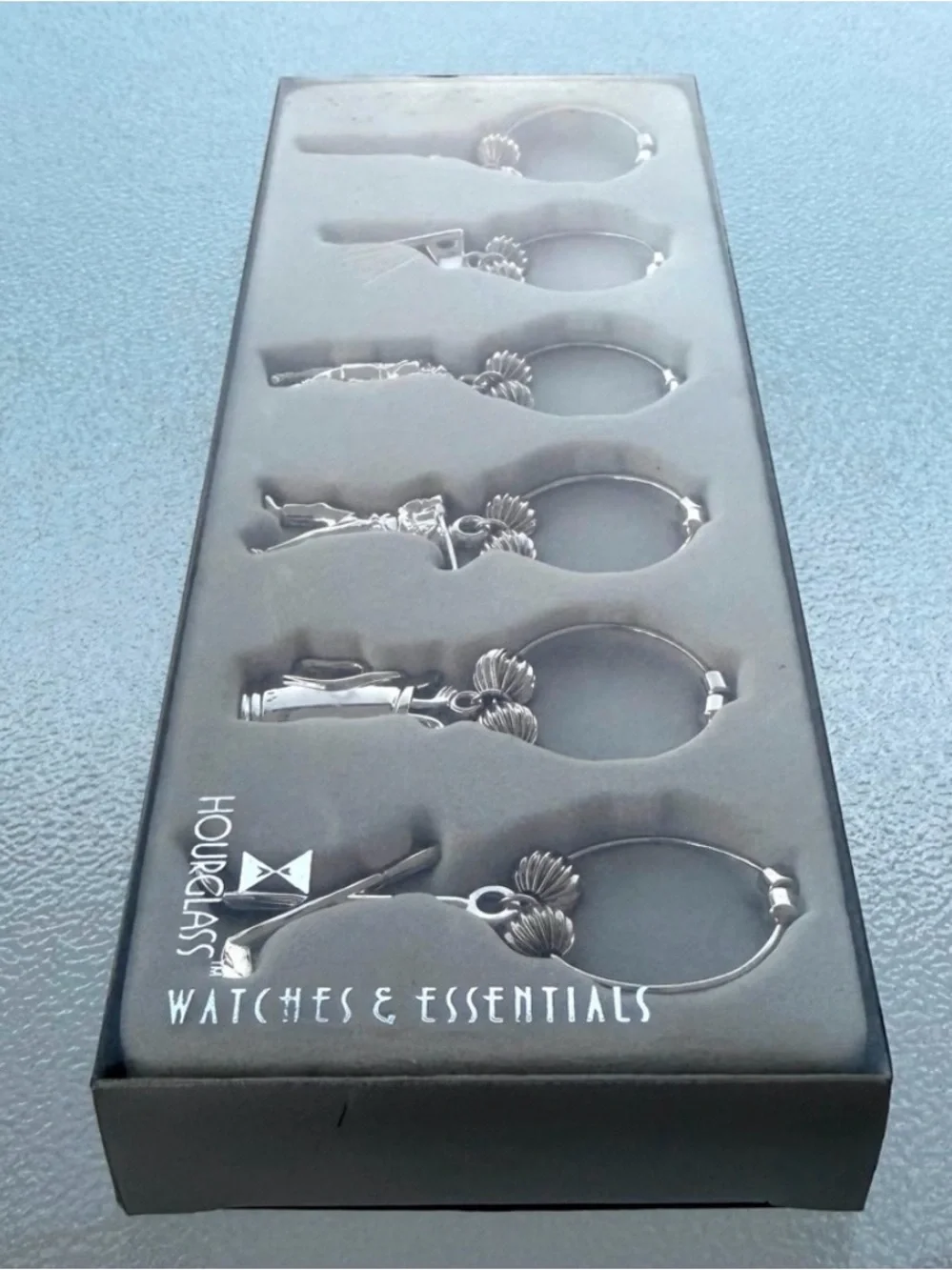 Hourglass Brand Golf Themed Silver-Tone Metal Wine Charms ~ Set of 6